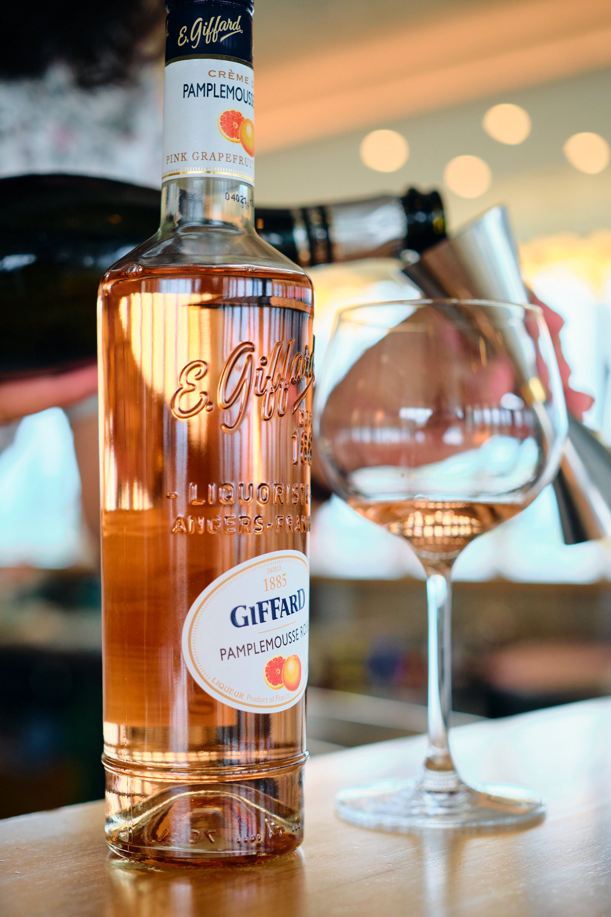 Giffard Pink Grapefruit Liqueur - Classic